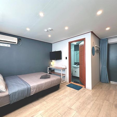 Oyo Rooftop Hostel Seul Zewnętrze zdjęcie